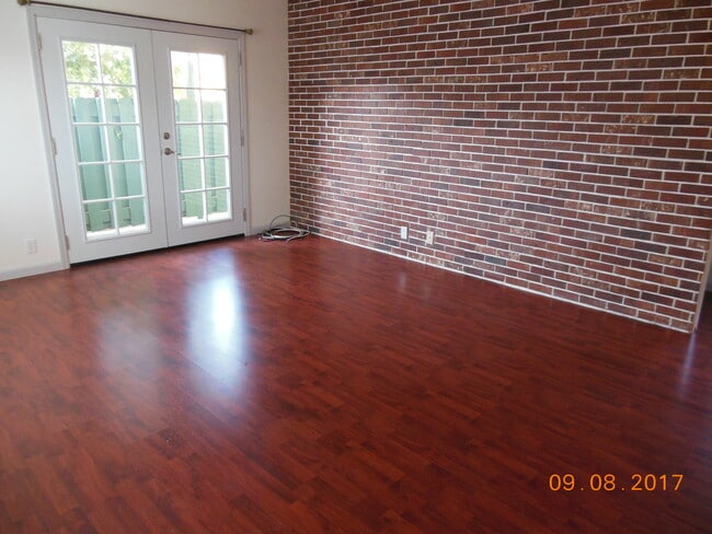 833 54th St, Unit 4 in Emeryville, CA - Building Photo - Building Photo