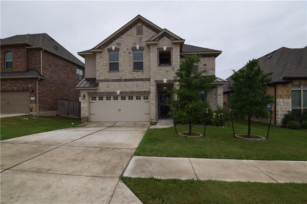 325 Banin Malone Ln in Austin, TX - Building Photo