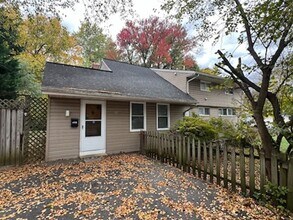 1601 Marshall Ave in Rockville, MD - Foto de edificio - Building Photo