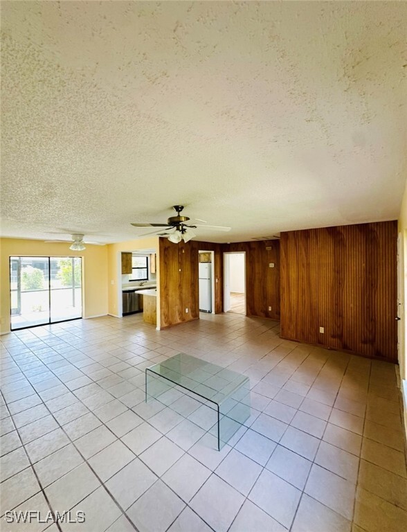 1130 SE 16th St in Cape Coral, FL - Building Photo - Building Photo