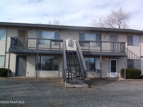 3156 N Tani Rd-Unit -4 in Prescott Valley, AZ - Building Photo - Building Photo