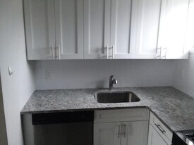 1634 Maple St, Unit 2 in Fort Lee, NJ - Building Photo
