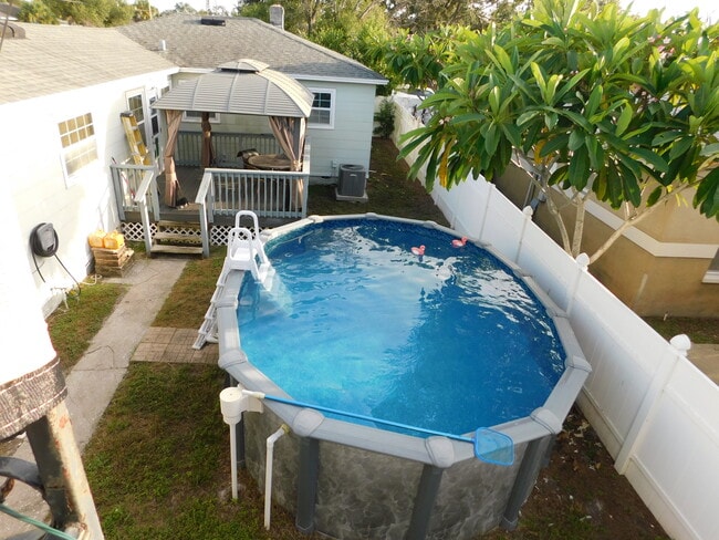 5005 5th Ave S, Unit 5005.5 5th Ave S in St. Petersburg, FL - Building Photo - Building Photo