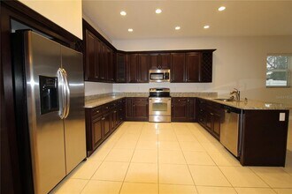 2278 Tami Sola St in Sarasota, FL - Building Photo - Building Photo