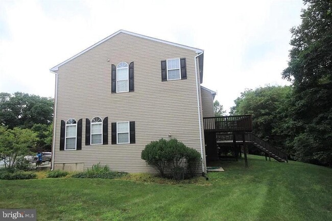 property at 18 Penmore Pl