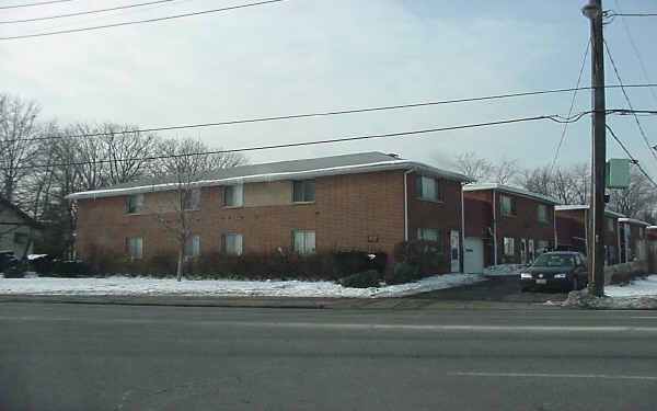 2868 Noble Rd in Cleveland Heights, OH - Foto de edificio - Building Photo