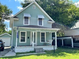 830 S Fern St in Wichita, KS - Building Photo