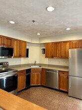 661 Lowell St in Lexington, MA - Building Photo - Building Photo