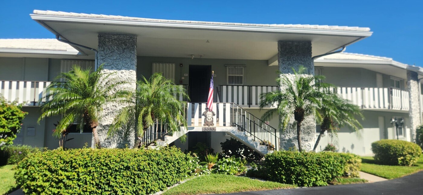 5510 N Ocean Blvd in Boynton Beach, FL - Building Photo