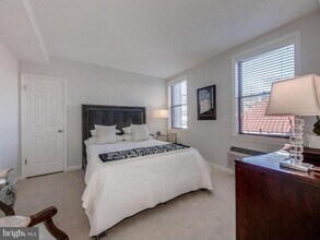 2310 Ashmead Pl NW in Washington, DC - Building Photo - Building Photo