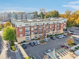 ARIUM FreeMoreWest in Charlotte, NC - Building Photo