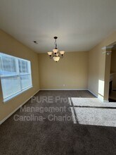 8603 Earthenware Dr in Charlotte, NC - Building Photo - Building Photo