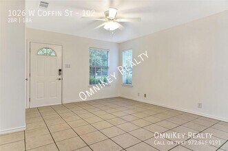 1026 W Coffin St in Denison, TX - Building Photo - Building Photo