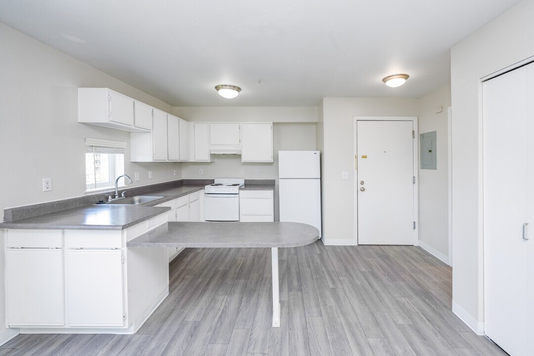 Stuart Place in Olympia, WA - Foto de edificio