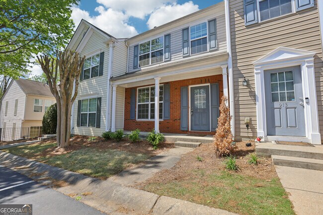 911 Prestwyck Ct in Alpharetta, GA - Building Photo - Building Photo