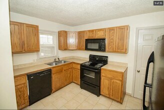 1839 S Mosley Ave in Wichita, KS - Building Photo - Building Photo