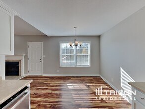 1723 Ridge Runner Ct in Clarksville, TN - Foto de edificio - Building Photo