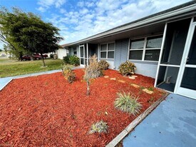 613 SE 14th Terrace in Cape Coral, FL - Building Photo