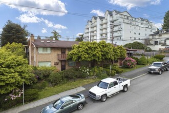 The Le Jene Apartments in Everett, WA - Building Photo - Building Photo