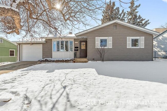 155 Fairmont Blvd in Rapid City, SD - Building Photo - Building Photo