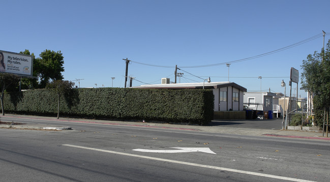 Hacienda Mobile Home Park in San Pablo, CA - Building Photo - Building Photo