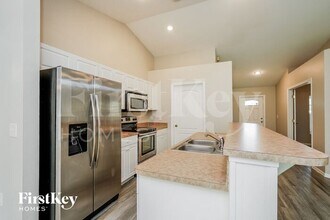 18533 Orlando Rd in Ft. Myers, FL - Building Photo - Building Photo