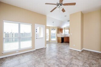 113 Currie Ct in Crowley, TX - Building Photo - Building Photo