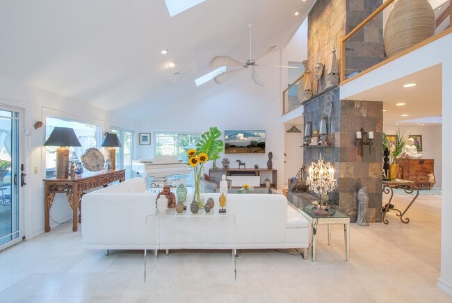 property at 26 Quarter Ct