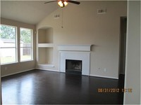 4911 Knights Branch Dr in Sugar Land, TX - Building Photo - Building Photo