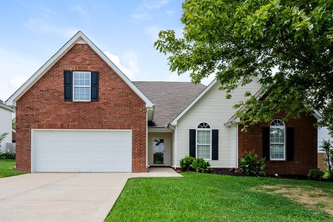property at 1452 Colyn Avenue