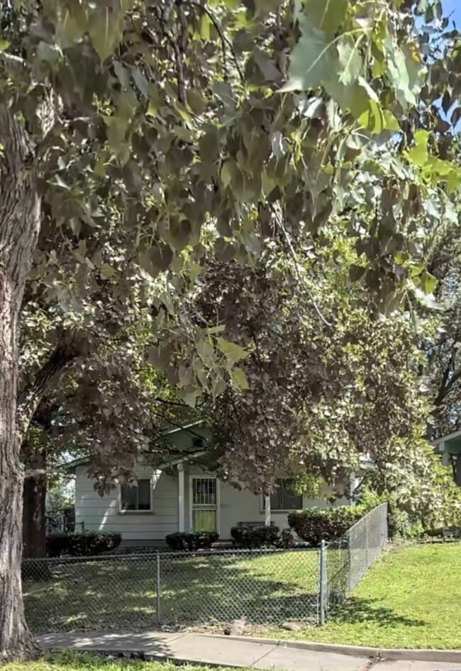 property at 11812 Leeila Ave