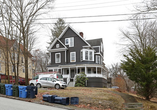 27 Greene Ave in Norwich, CT - Building Photo - Building Photo