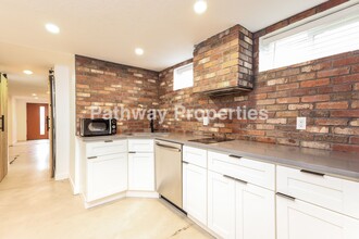 1330 S 1100 E in Salt Lake City, UT - Foto de edificio - Building Photo