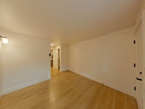 685-695 E 16th Alley in Eugene, OR - Building Photo - Building Photo