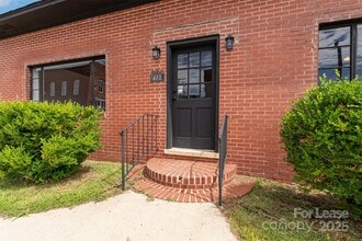 412 Flat Dr in Buffalo, SC - Building Photo - Building Photo