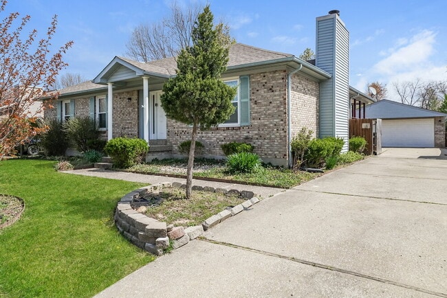 7017 Field View Ct in Louisville, KY - Building Photo - Building Photo