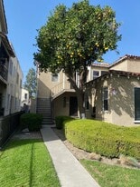 4259 Garthwaite Ave, Unit 4259half upstairs in Los Angeles, CA - Building Photo