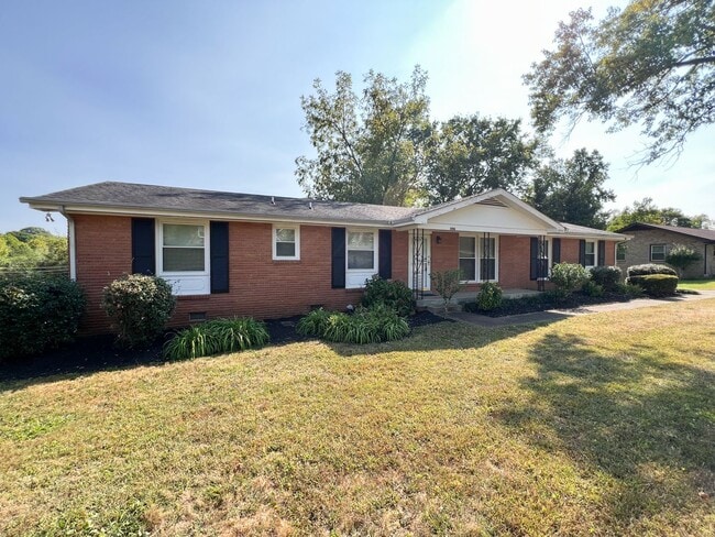 2108 Barkley Dr in Clarksville, TN - Building Photo - Building Photo