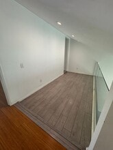 590 W Huntington Dr in Arcadia, CA - Building Photo - Building Photo