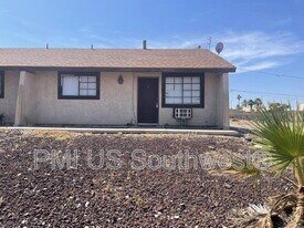 1705 Trane Rd in Bullhead City, AZ - Building Photo