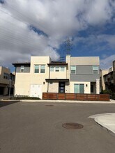 10881 McCan Ct in San Diego, CA - Building Photo - Building Photo