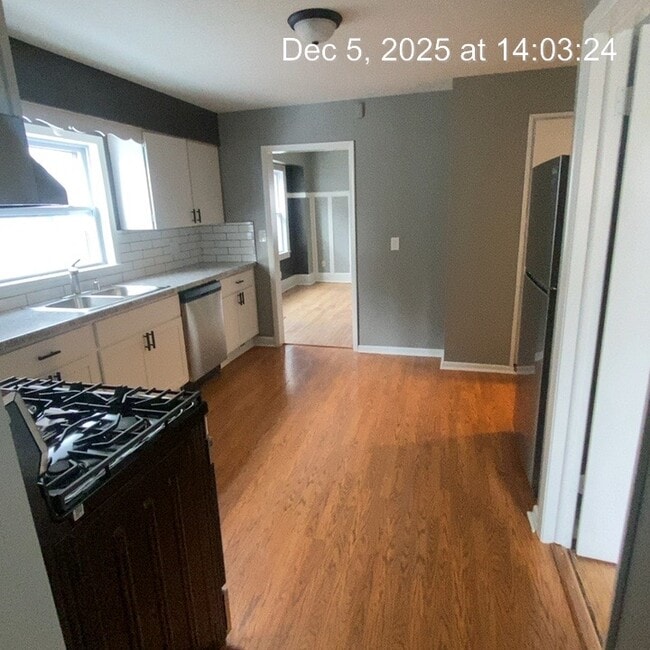 property at 823 E Clarke St