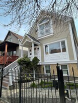 3223 N Richmond St, Unit 1 in Chicago, IL - Building Photo