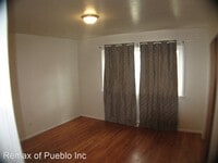 1613 Horseshoe Dr photo'