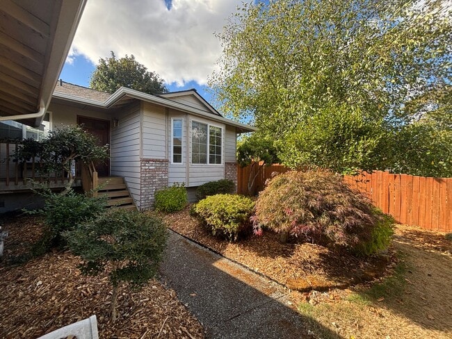 property at 3022 Russell Way