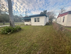 1602 Wambolt St in Jacksonville, FL - Building Photo - Building Photo