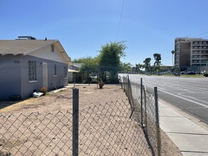 1001 N 25th St in Phoenix, AZ - Building Photo - Building Photo