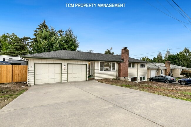 property at 4806 S 179th St