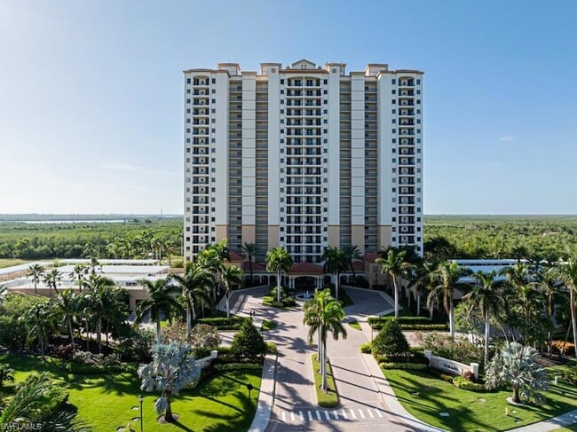 1065 Borghese Ln, Unit 706 in Naples, FL - Building Photo - Building Photo