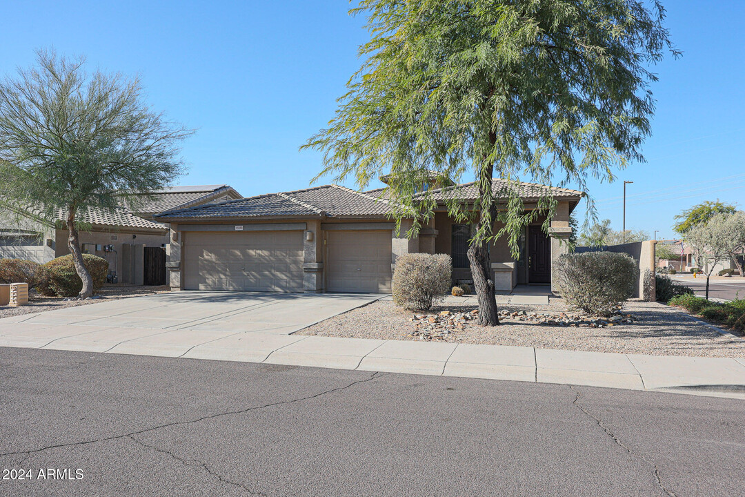 13316 S 179th Ave in Goodyear, AZ - Building Photo